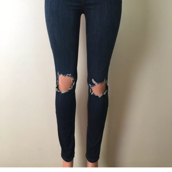 FREE PEOPLE BUSTED DESTROYED SKINNY DENIM JEANS - Picture 2 of 8